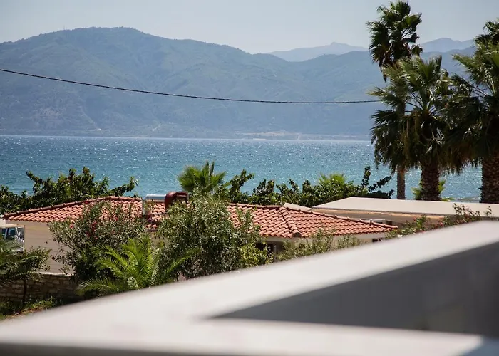 Apartments Chiliadou Iiib,Ivb